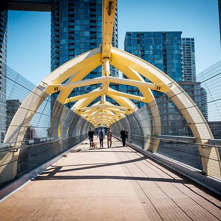 Lovely 2 Bed Condo In Downtown Toronto Eksteriør billede