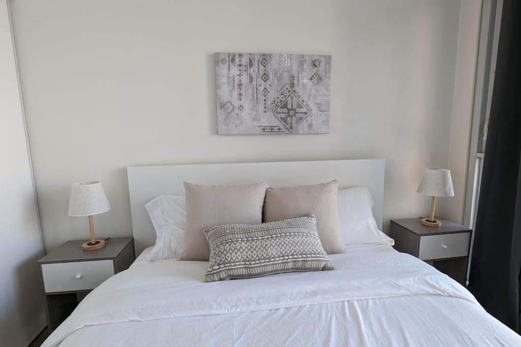 Lovely 2 Bed Condo In Downtown Toronto Eksteriør billede
