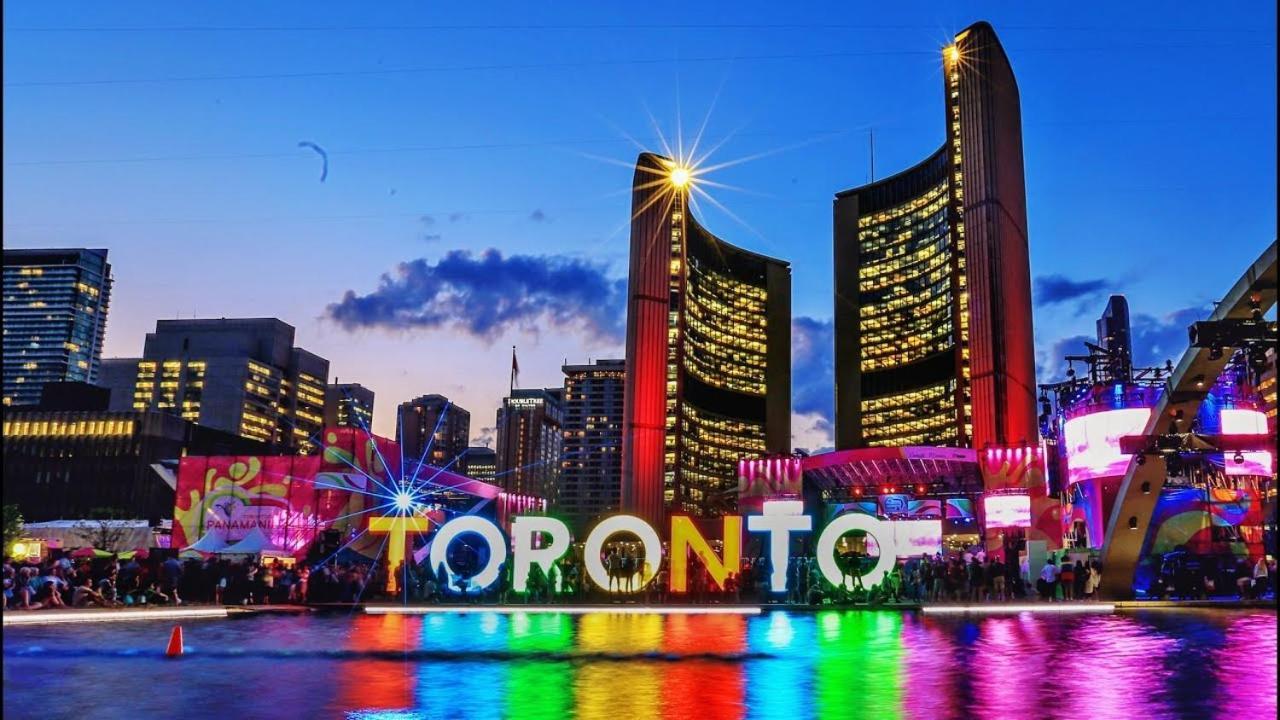 Lovely 2 Bed Condo In Downtown Toronto Eksteriør billede
